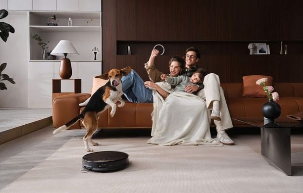 Xu Hướng Mua Sắm Tết 2026: Robot Hút Bụi Trở Thành Lựa Chọn Thiết Thực Cho Gia Đình Hiện Đại