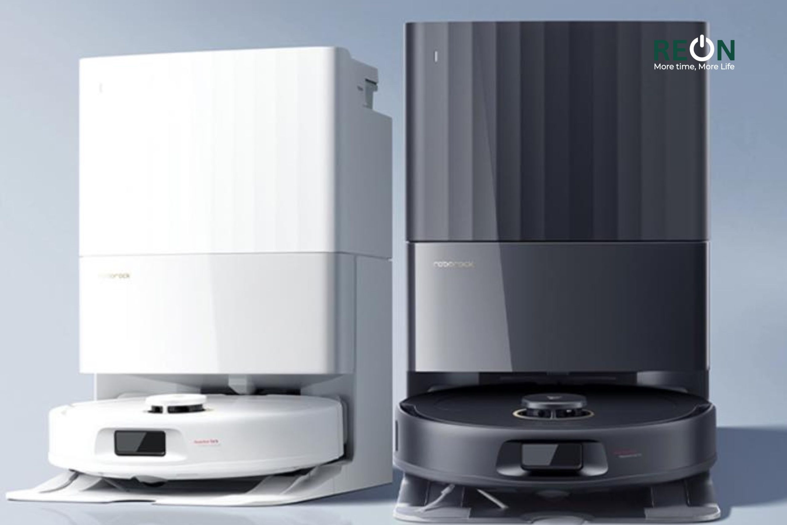 so-sanh-bo-doi-tro-ly-don-dep-thong-minh-qrevo-curv-2-va-qrevo-c-pro-reon-center