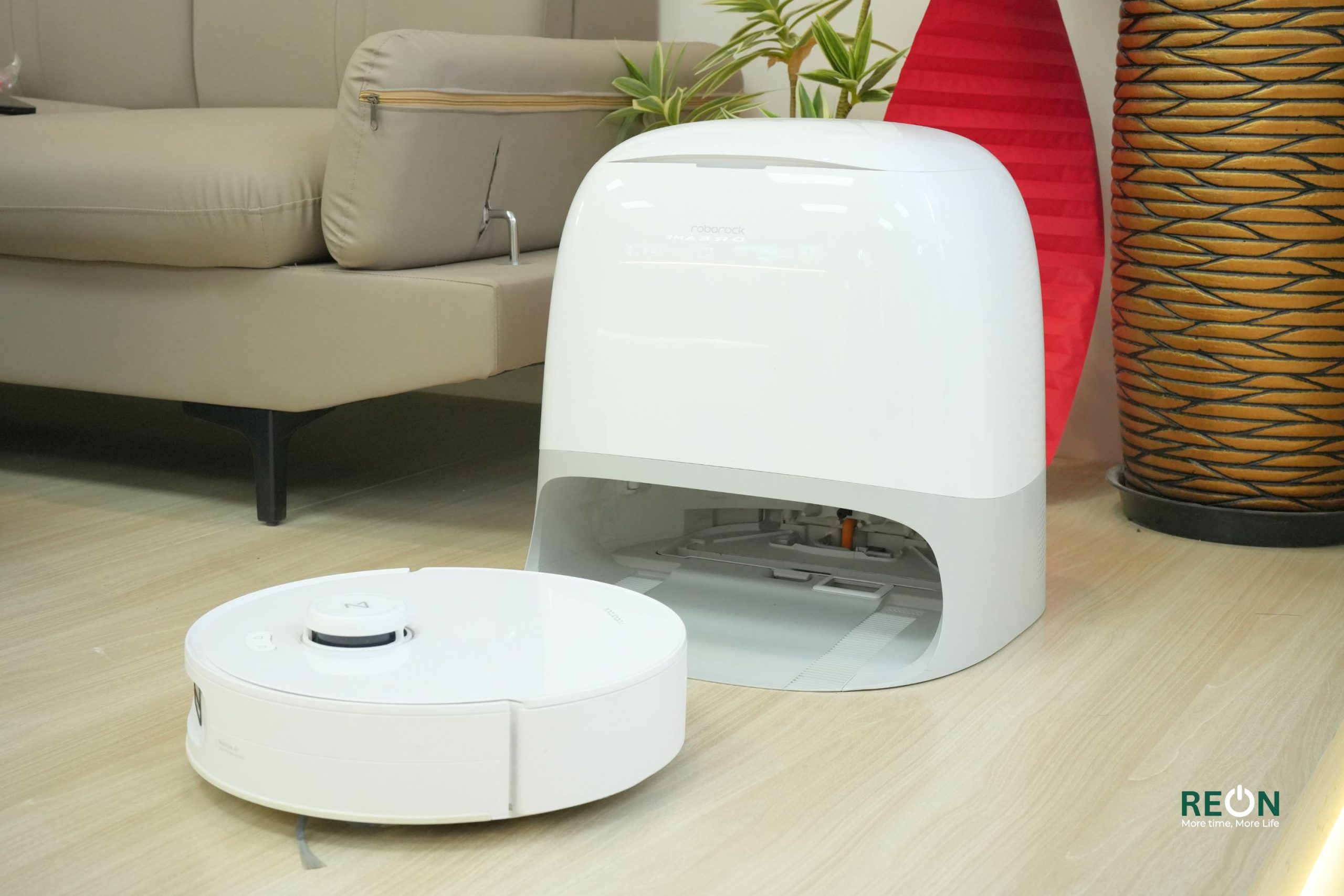 robot-hut-bui-cho-chung-cu-reon-center